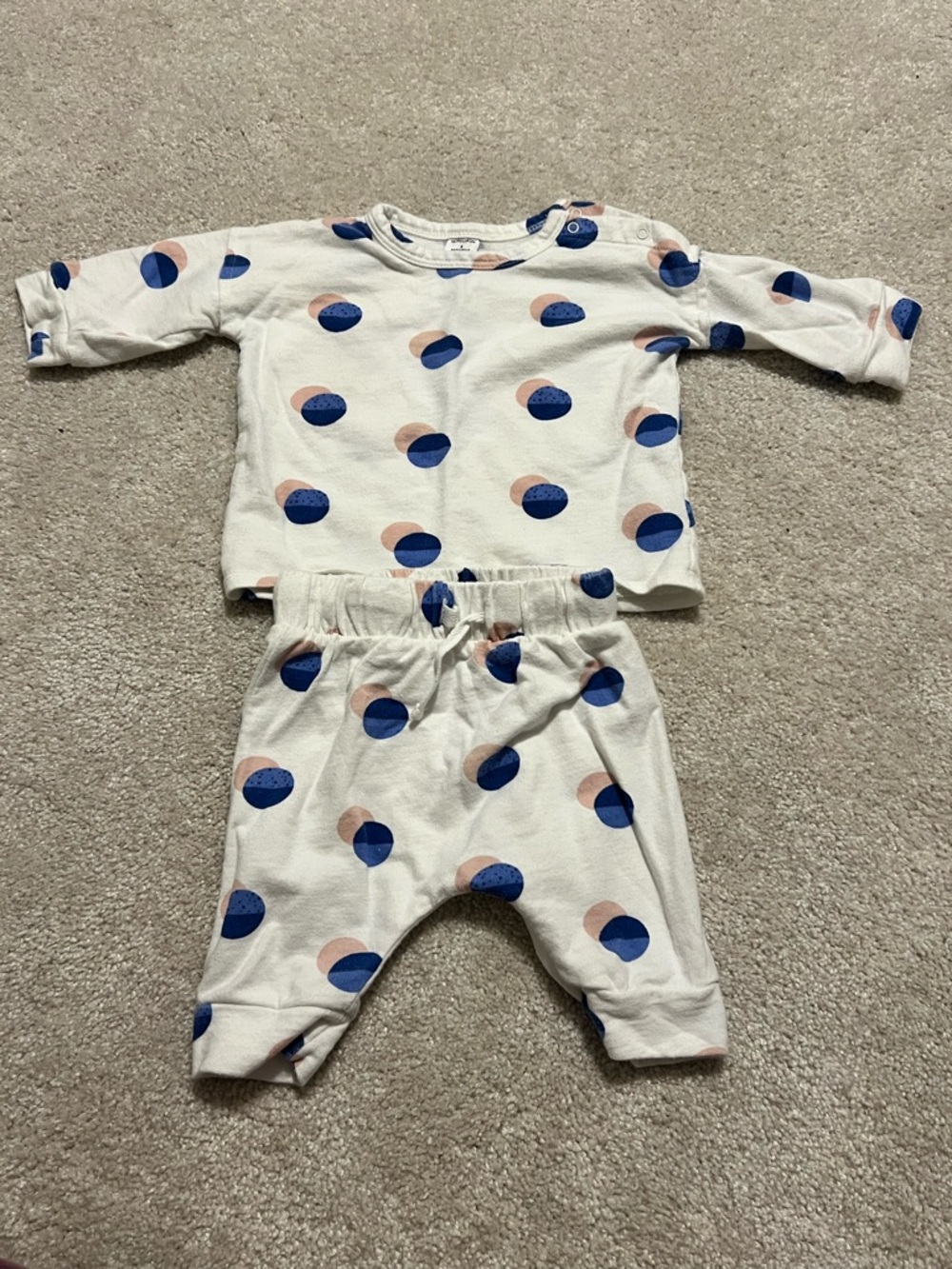 Nordstrom Kids Cream Set with Navy and Tan Polka Dots